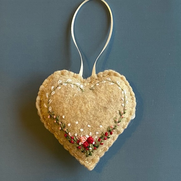 Hand Crafted Other - Valentine decor